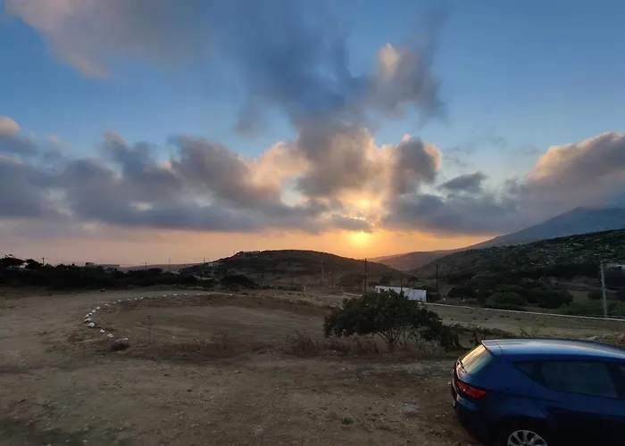 Lakena Sunset View 度假居 Menetaí